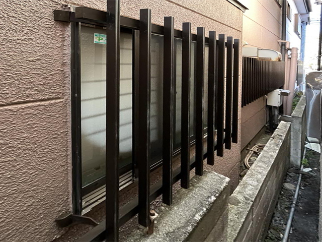 防犯対策工事|YKKap たて面格子|防犯ガラスセキュオ60|宇都宮市T様邸(2024.12.07)